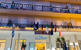 Hotel Iris